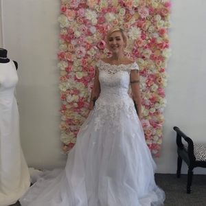 Wedding dress